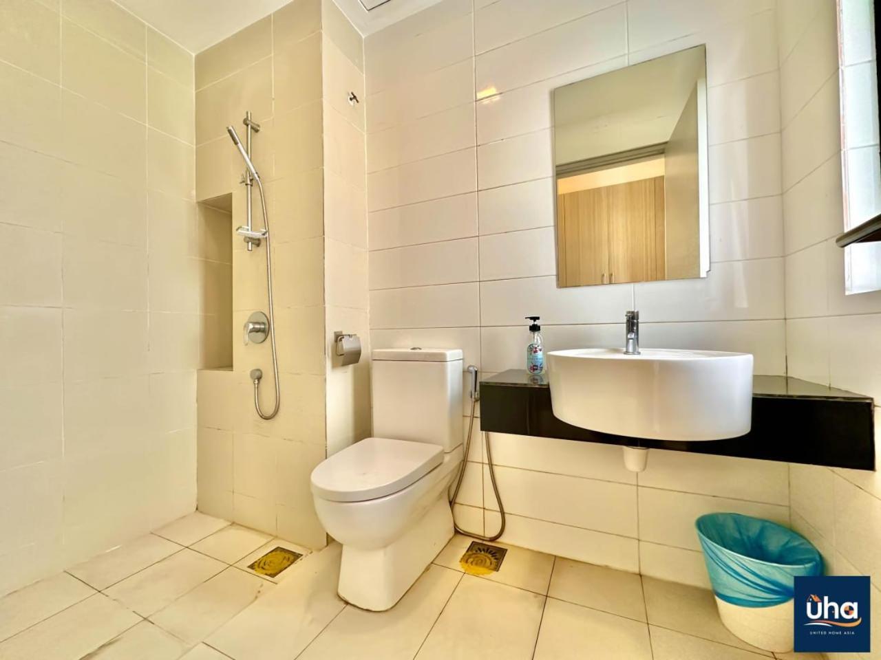 1 Tebrau Residences By Jk Aparthotel *